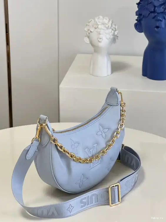 LOUIS OVER VUITTON MOON THE 0506